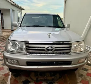 Toyota Land Cruiser 2007 Silver