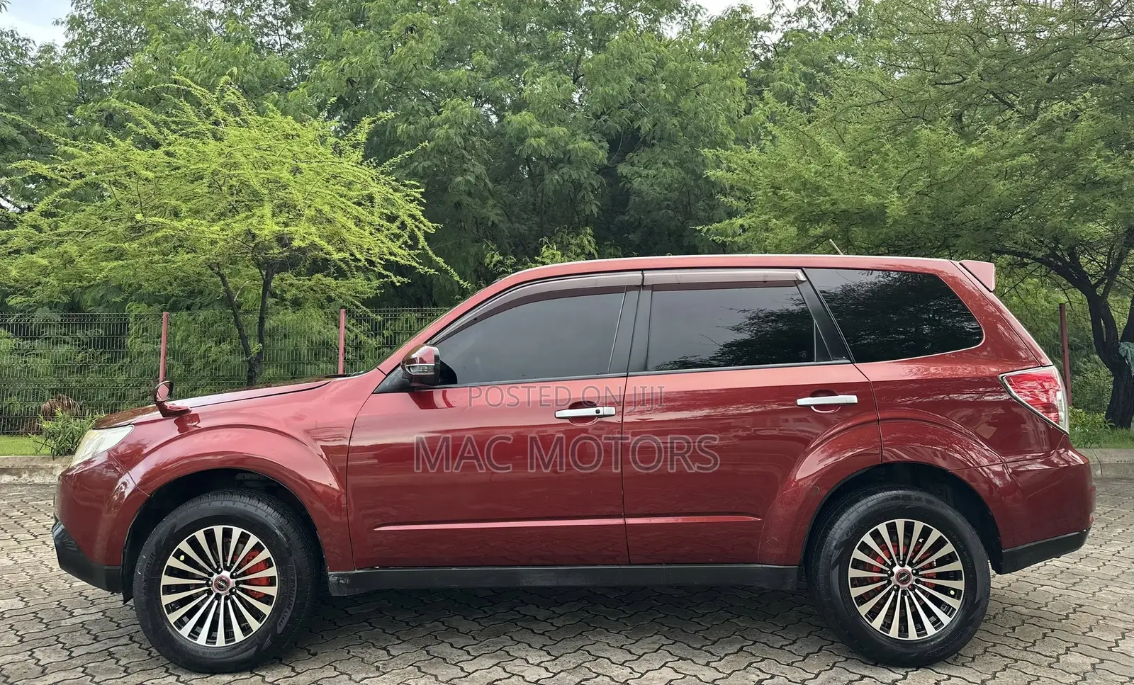 Subaru Forester 2011 Red