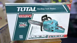 Total Gasoline Chain Saw 24”