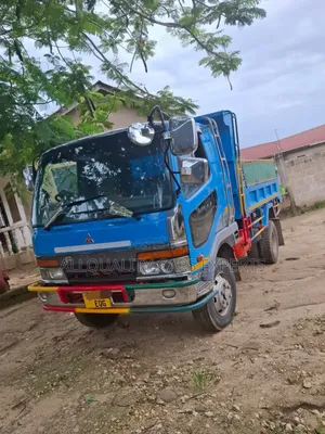 Fuso Tipper 6d17