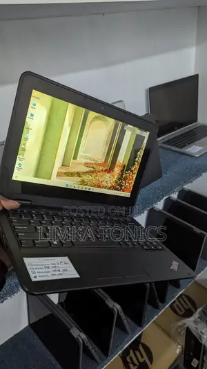 New Laptop Lenovo Yoga 11e 8GB Intel Core i5 SSD 128GB