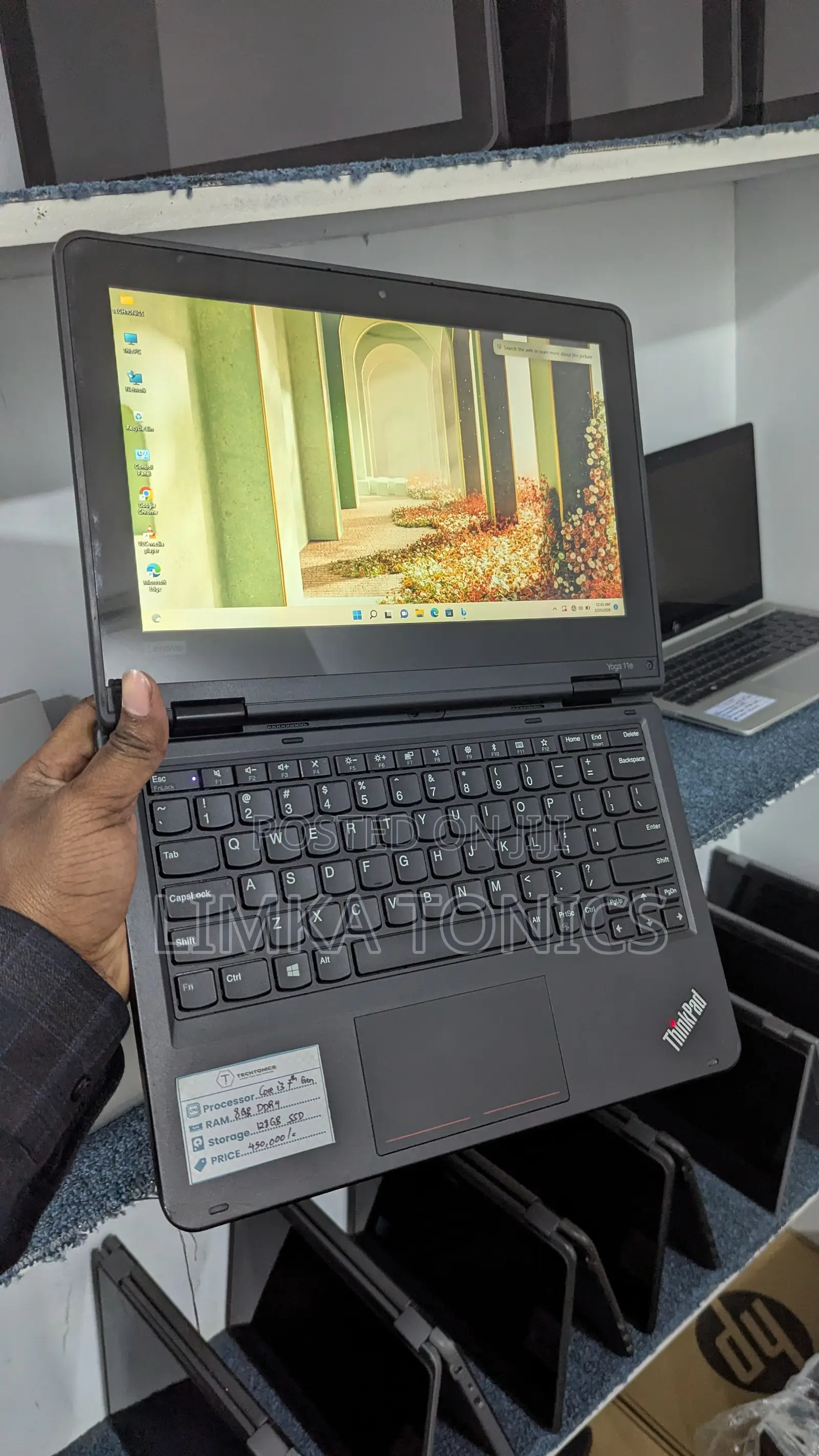 New Laptop Lenovo Yoga 11e 8GB Intel Core i5 SSD 128GB