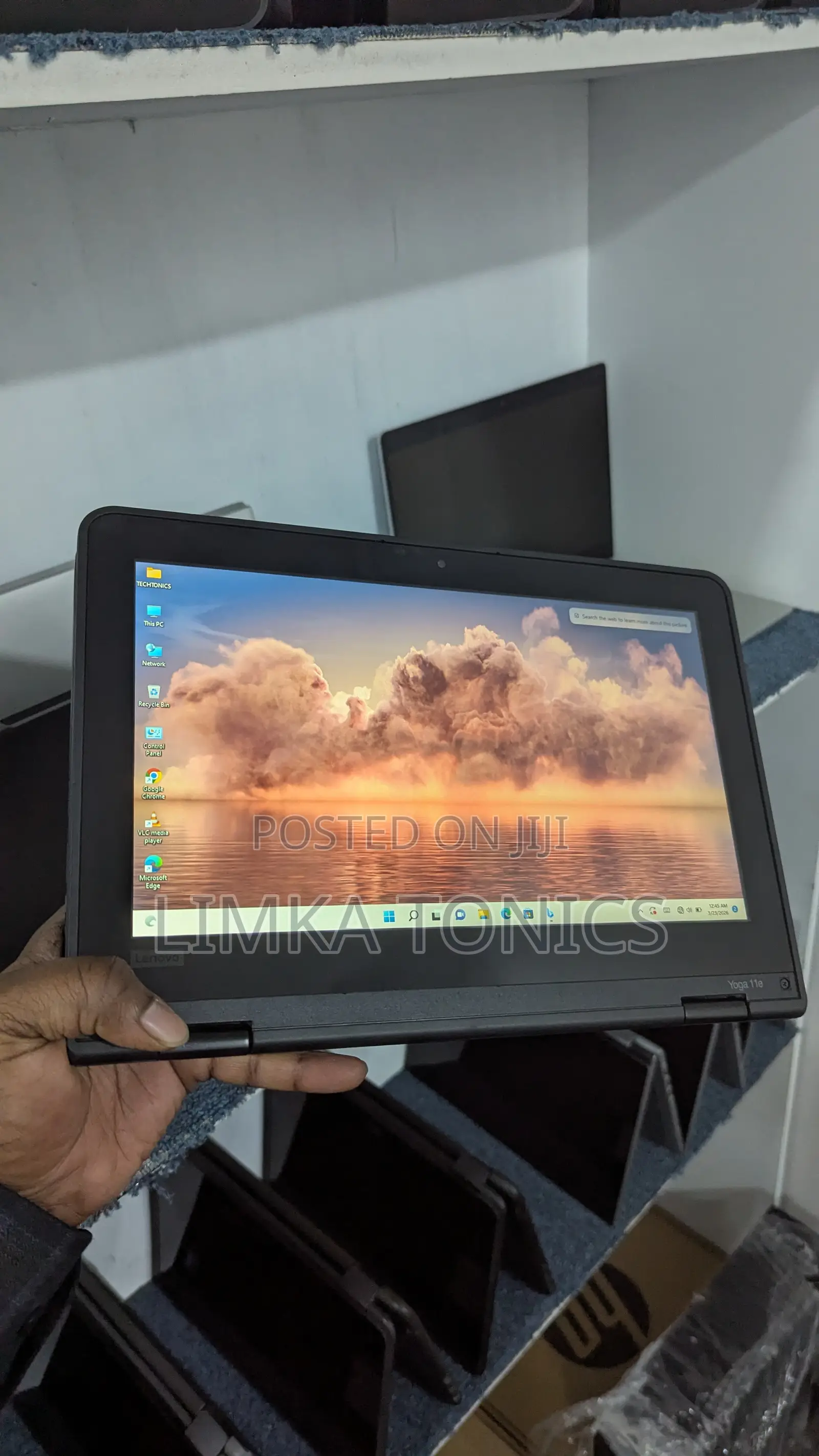 New Laptop Lenovo Yoga 11e 8GB Intel Core i5 SSD 128GB