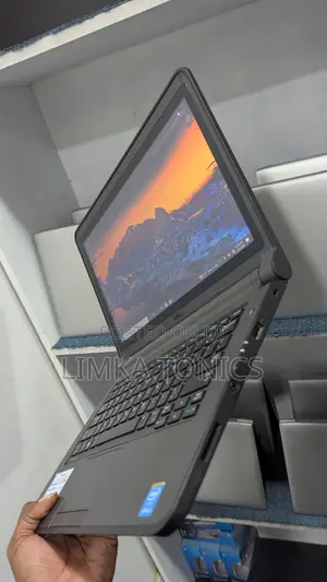 Laptop Dell Latitude 13 3340 8GB Intel Core i3 HDD 500GB