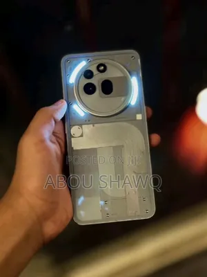 New Nothing Phone 3a Pro 256 GB