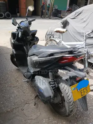 Honda 2024 Black