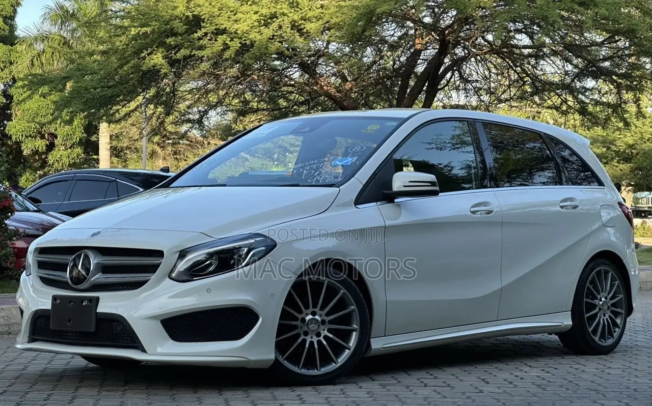 Mercedes-Benz B-Class B180 Petrol 2016 White