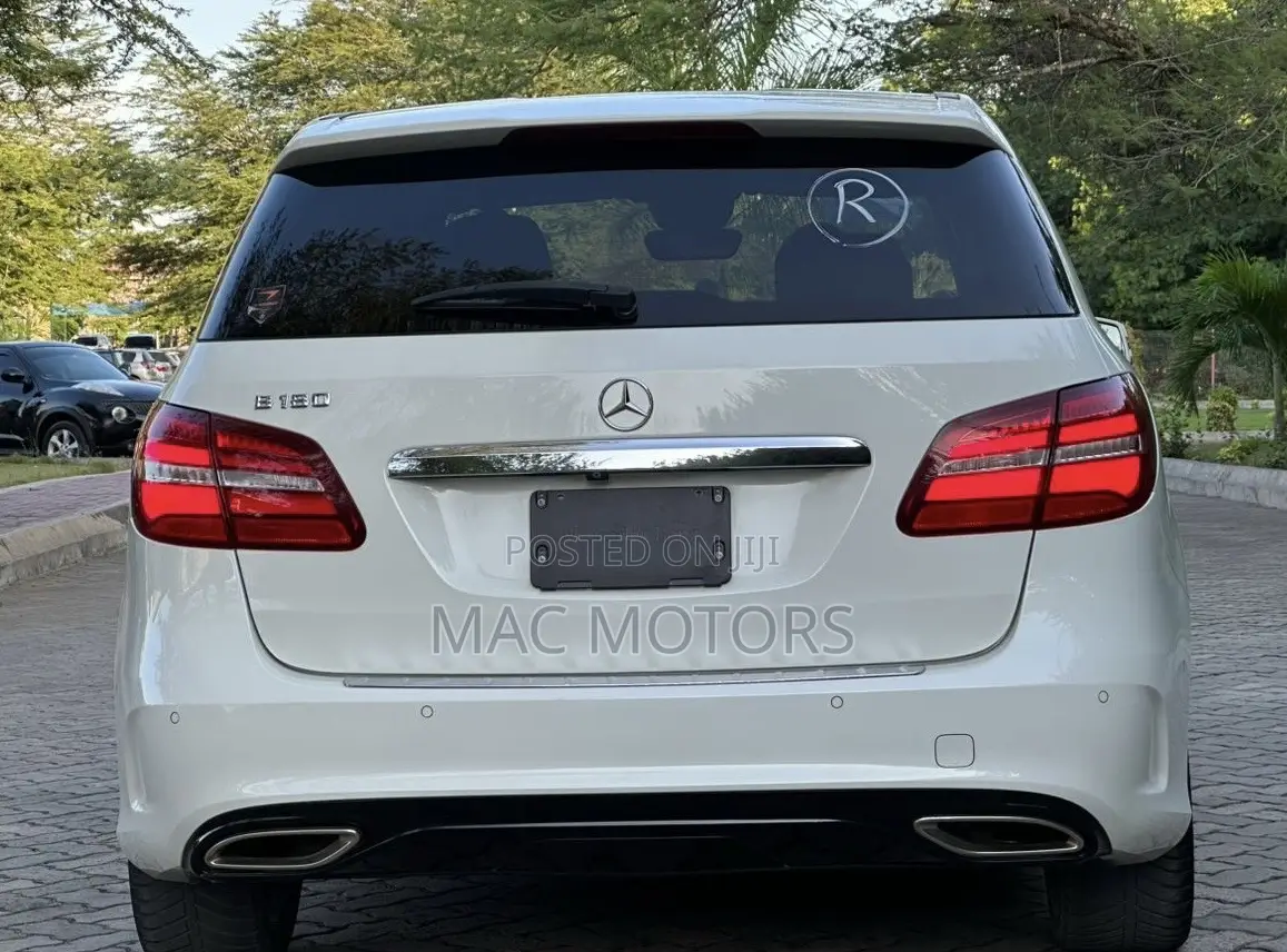 Mercedes-Benz B-Class B180 Petrol 2016 White