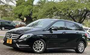 Mercedes-Benz B-Class B180 Petrol 2013 Black