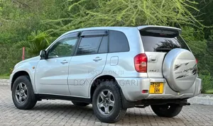 Toyota RAV4 1.8 2005 Silver