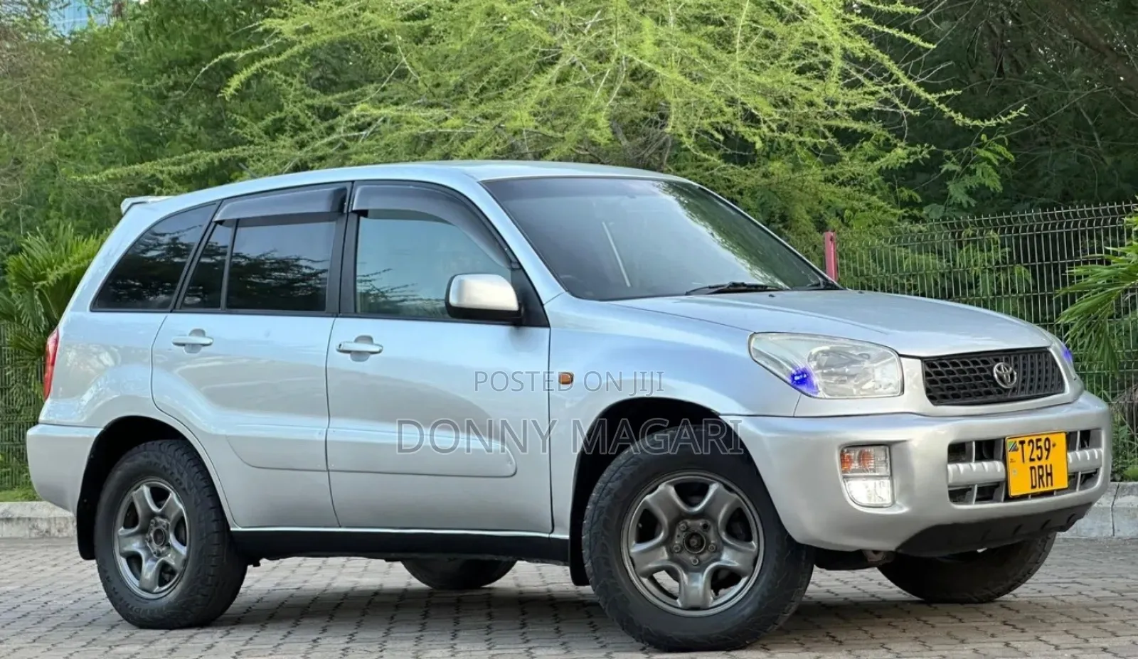 Toyota RAV4 1.8 2005 Silver