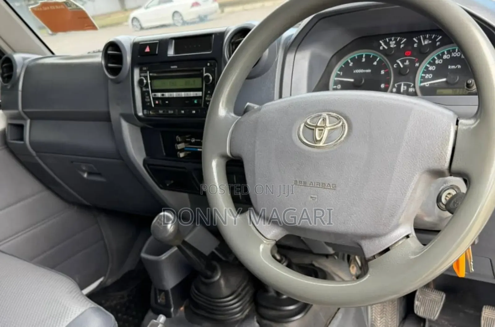 Toyota Land Cruiser 2012 White