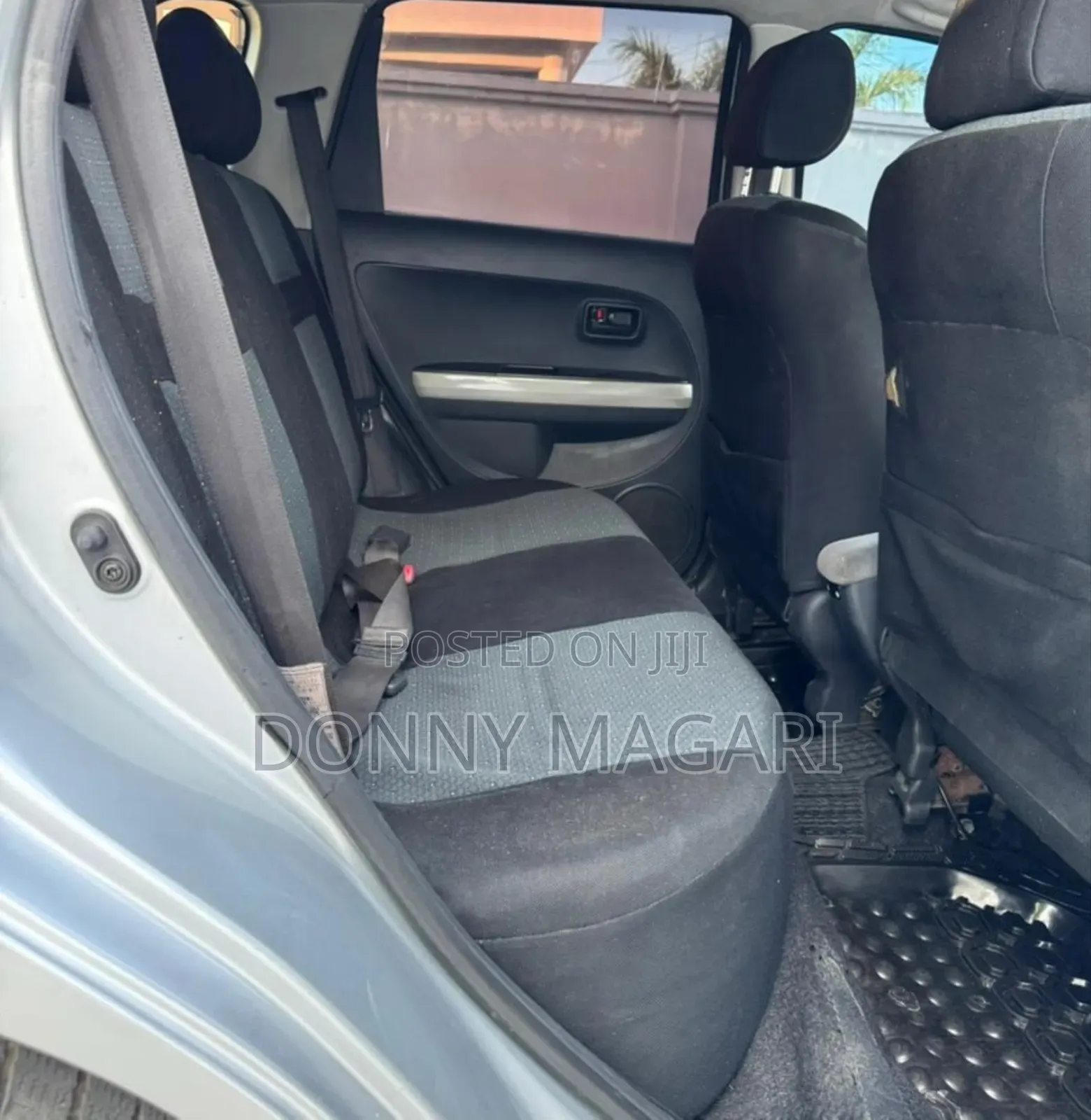Toyota IST 2005 Silver