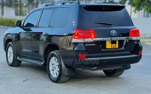 Toyota Land Cruiser 2021 Black