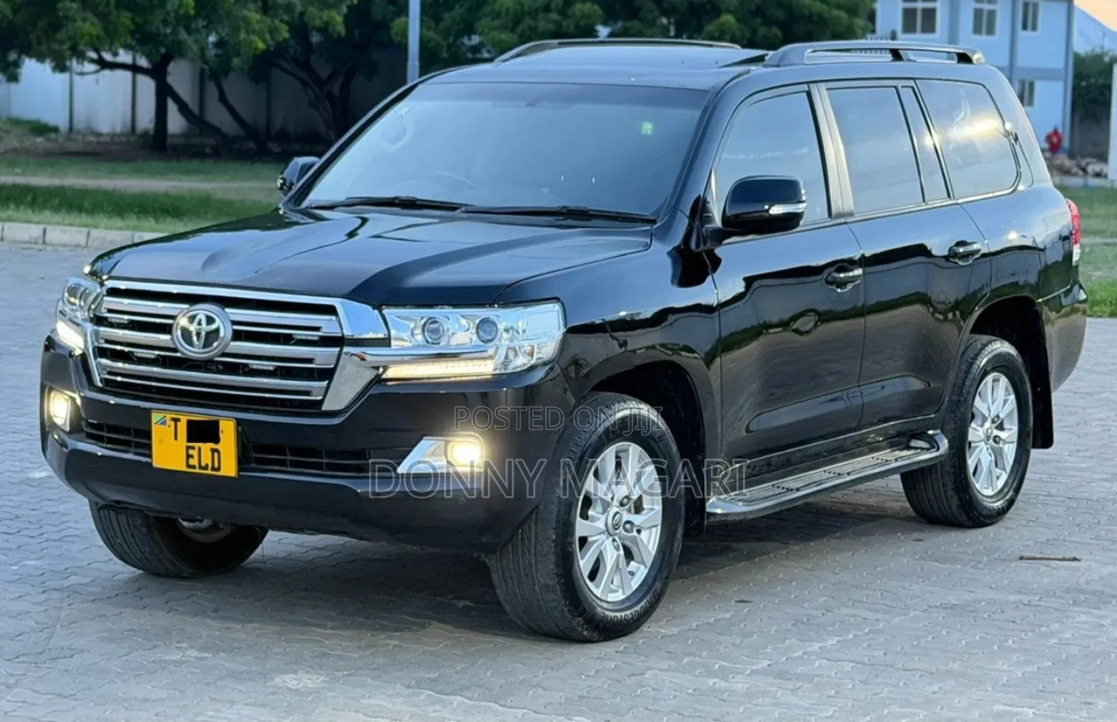 Toyota Land Cruiser 2021 Black