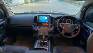 Toyota Land Cruiser 2021 Black