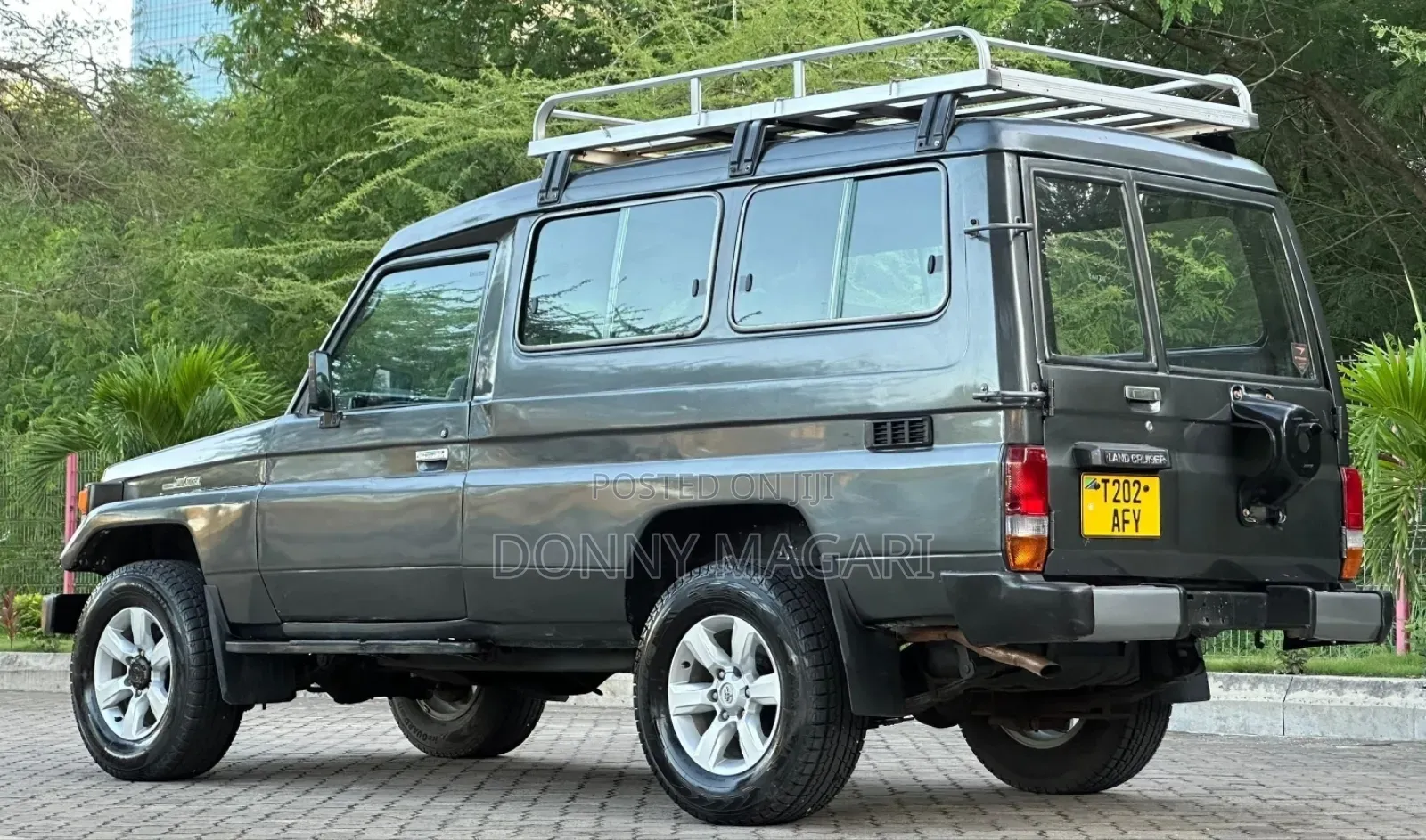 Toyota Land Cruiser 2006 Green