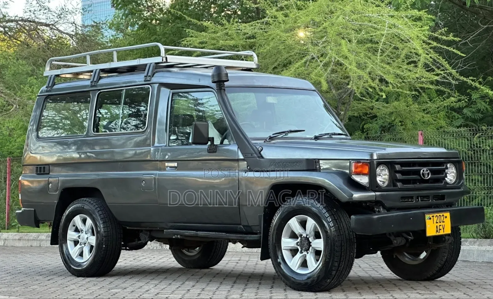 Toyota Land Cruiser 2006 Green