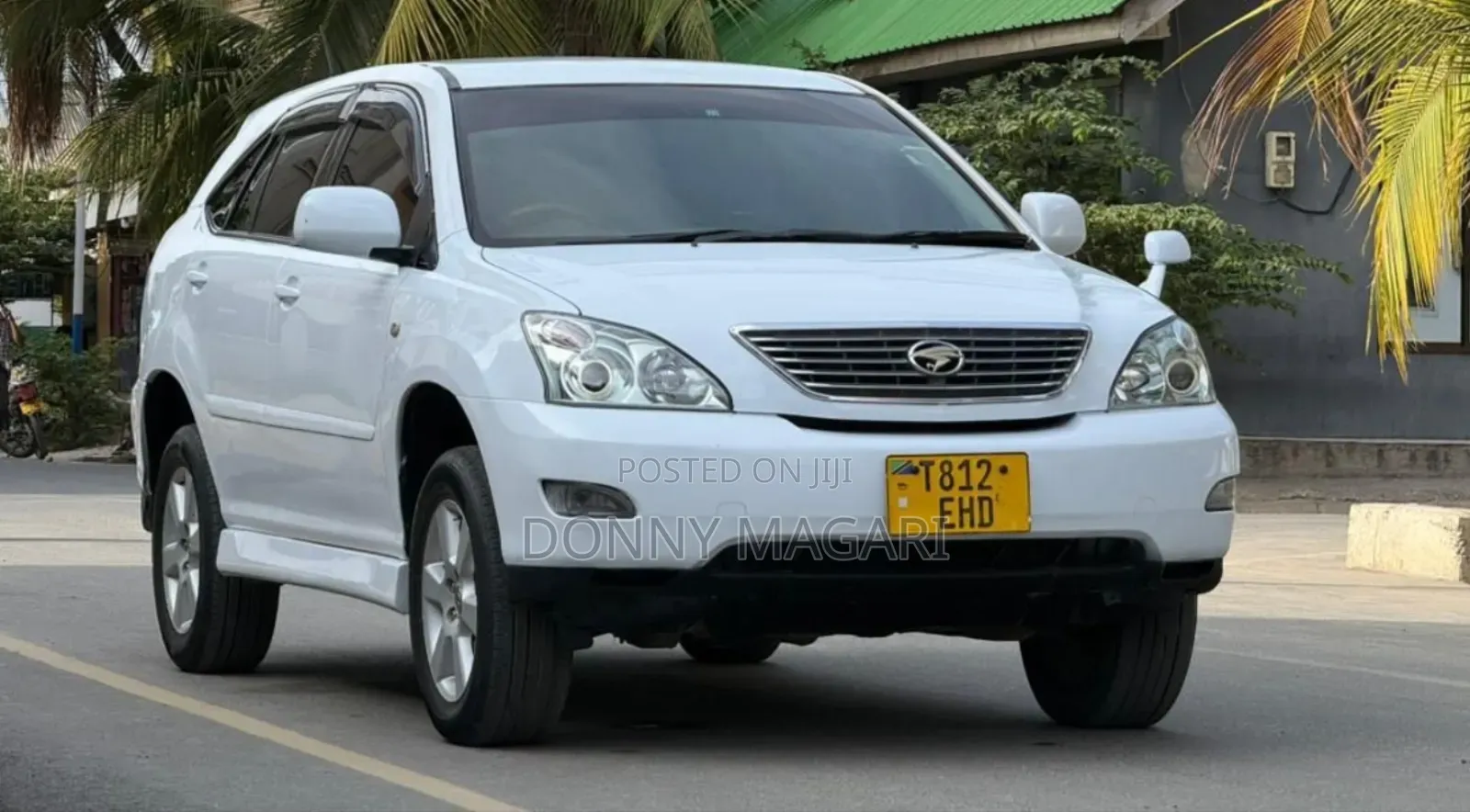 Toyota Harrier 2003 White