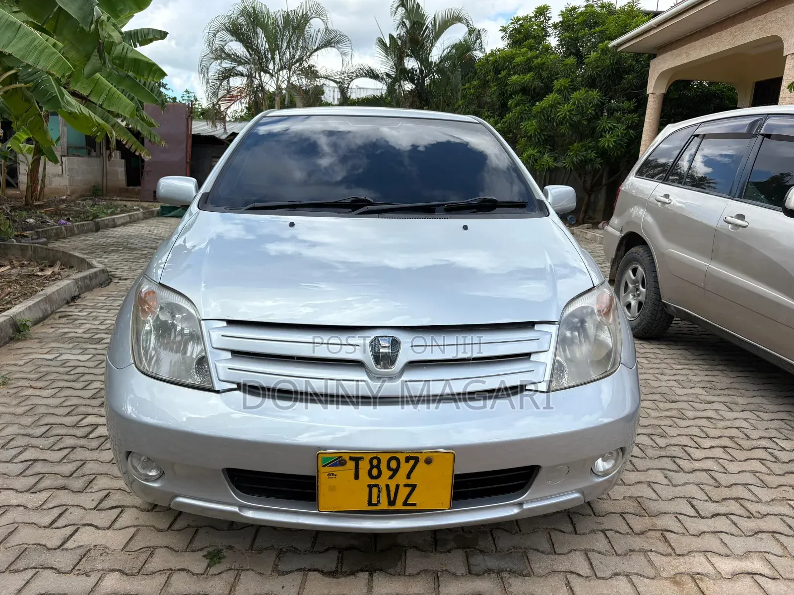Toyota IST 2005 Silver