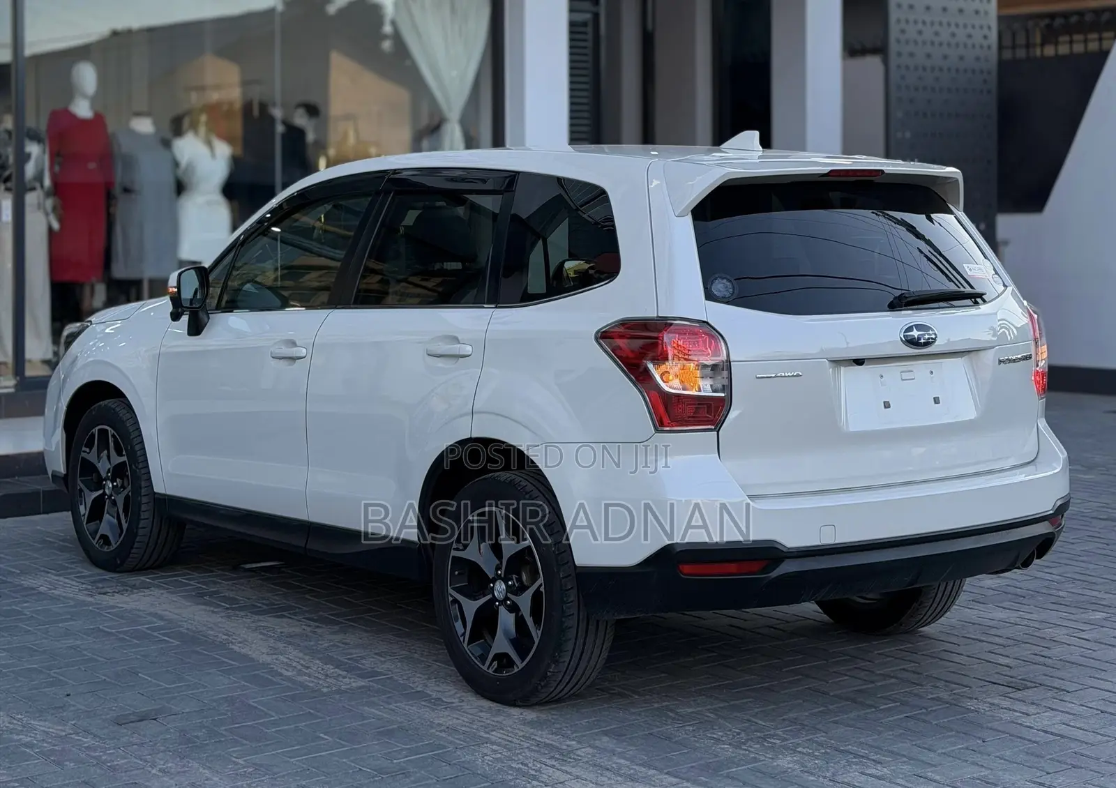 Subaru Forester 2.0XT Touring 4dr SUV AWD (2.0L 4cyl Turbo CVT) 2015 White