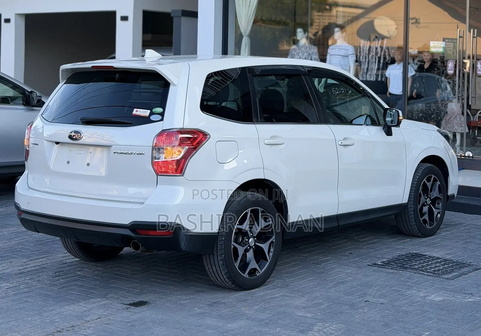 Subaru Forester 2.0XT Touring 4dr SUV AWD (2.0L 4cyl Turbo CVT) 2015 White
