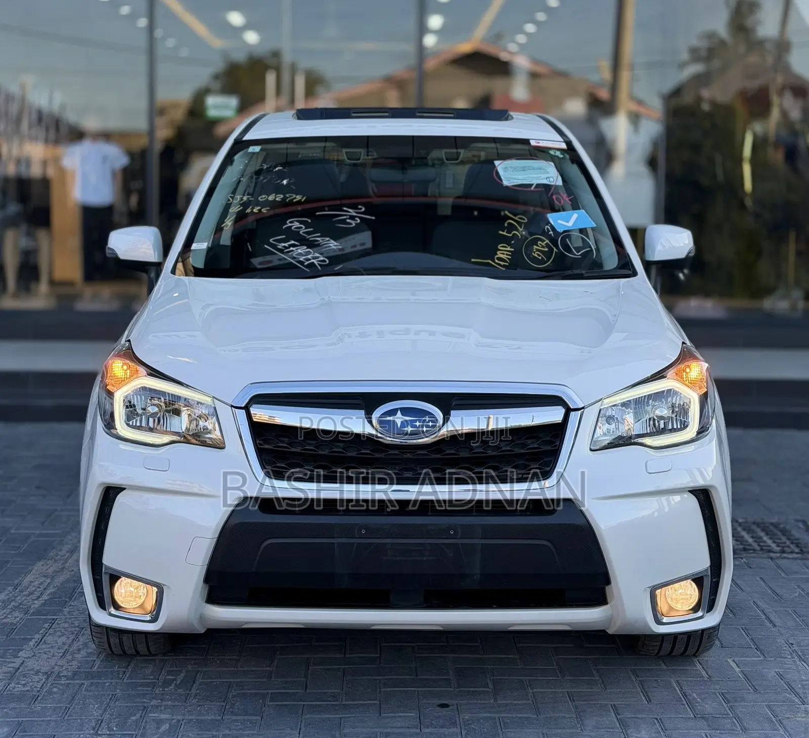 Subaru Forester 2.0XT Touring 4dr SUV AWD (2.0L 4cyl Turbo CVT) 2015 White