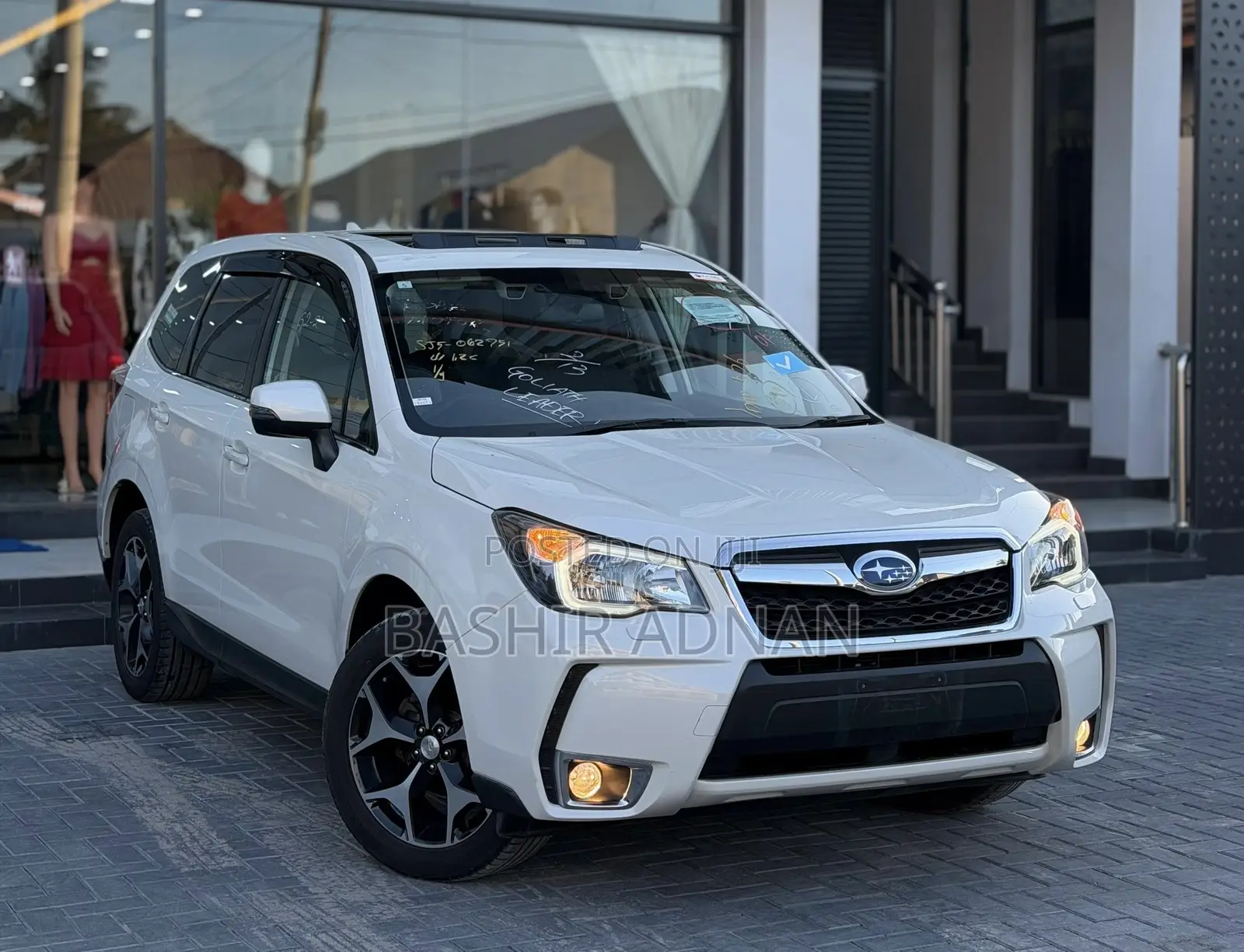 Subaru Forester 2.0XT Touring 4dr SUV AWD (2.0L 4cyl Turbo CVT) 2015 White