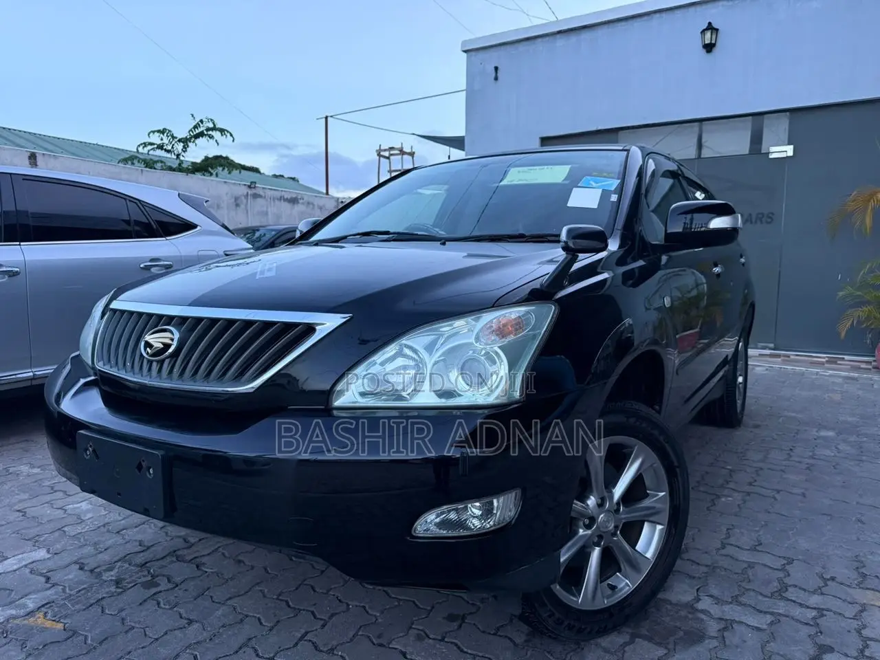 Toyota Harrier 2.4 2009 Matt Black