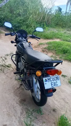 Bajaj Boxer 125 2025 Black