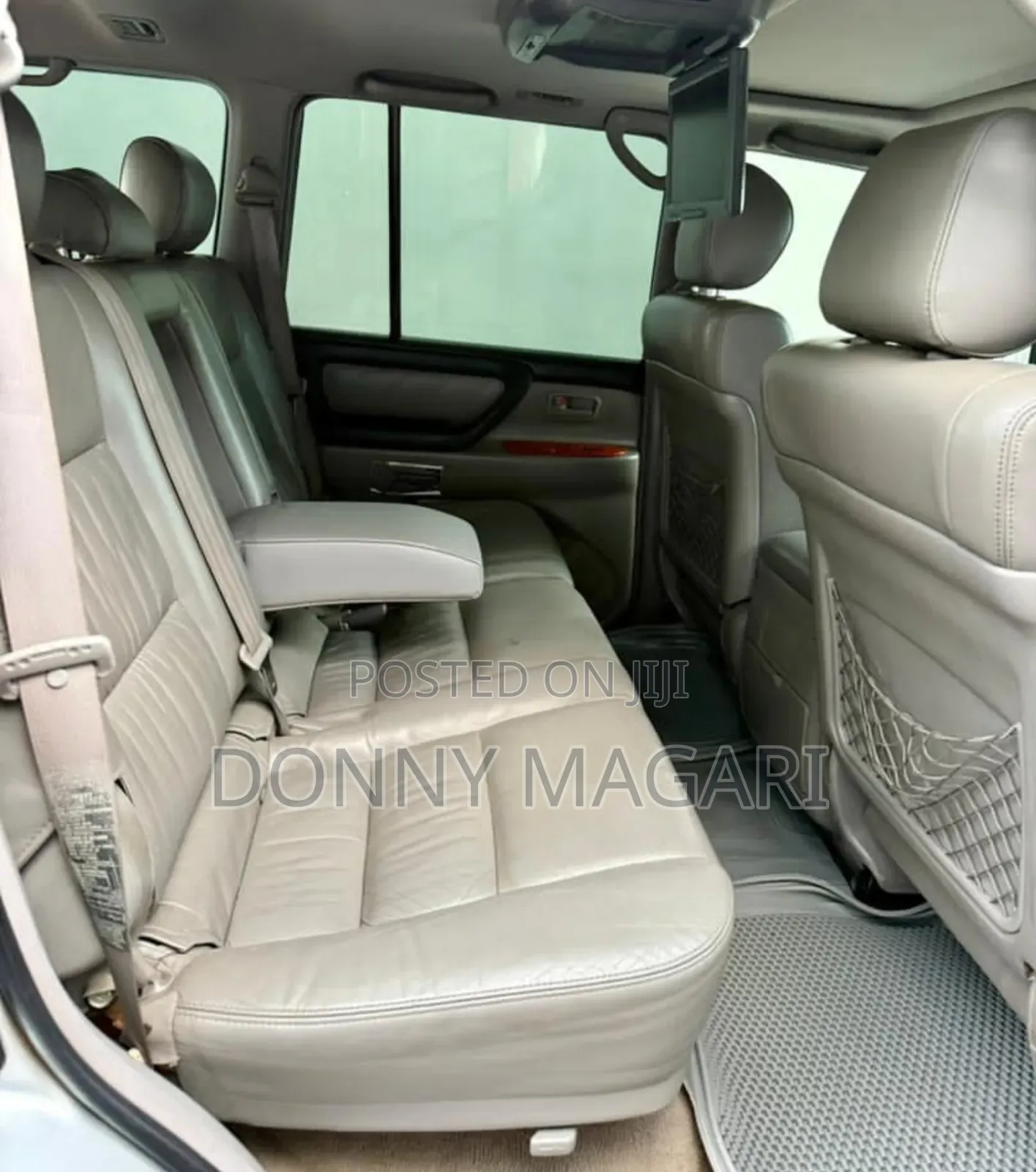 Toyota Land Cruiser 2006 Silver