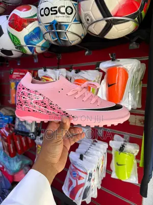 Air Zoom Vapor 15 or 16 Model in a Pink Cheetah