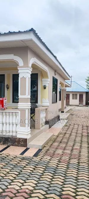 5bdrm Apartment in Iringa Municipal for rent