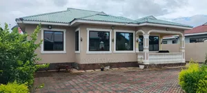5bdrm Apartment in Iringa Municipal for rent