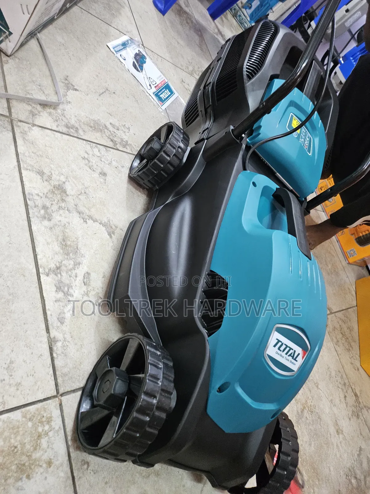 Total 1200w Lawn Mower