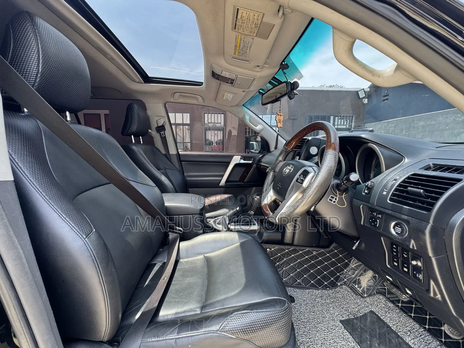 Toyota Land Cruiser Prado 2010 Black