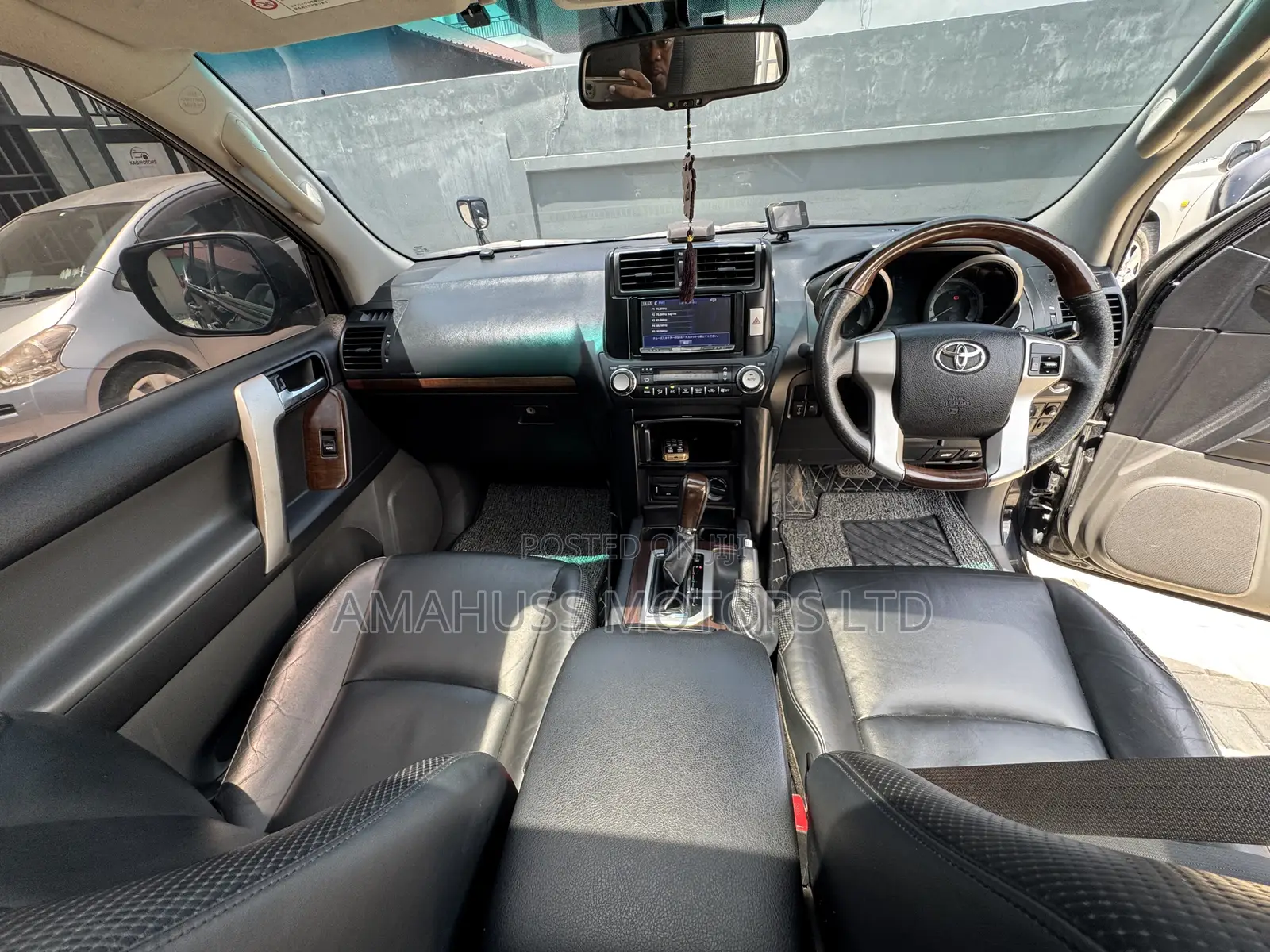 Toyota Land Cruiser Prado 2010 Black