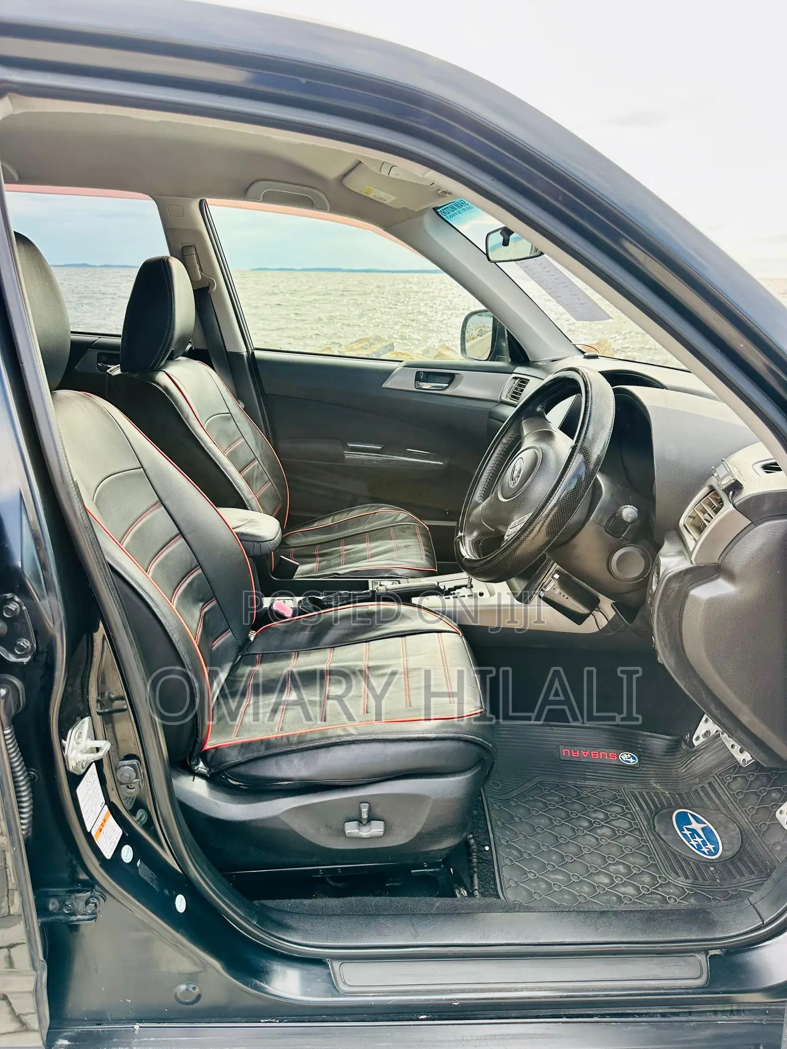 Subaru Forester 2010 Black