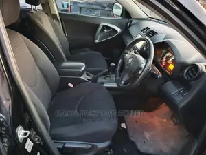 Toyota Vanguard 2010 Black