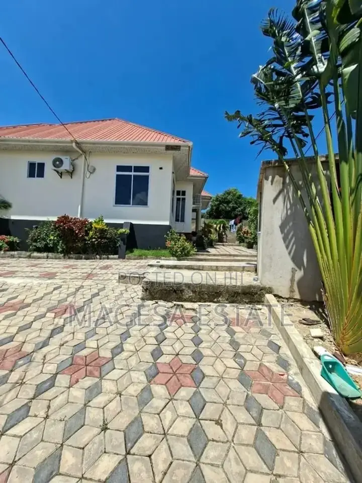 Furnished 2bdrm Apartment in Goba for rent