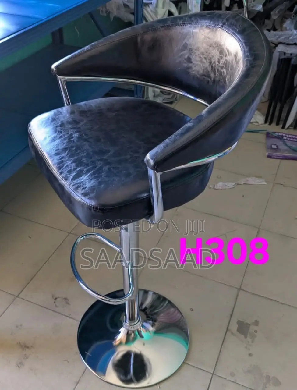 Salon Chair