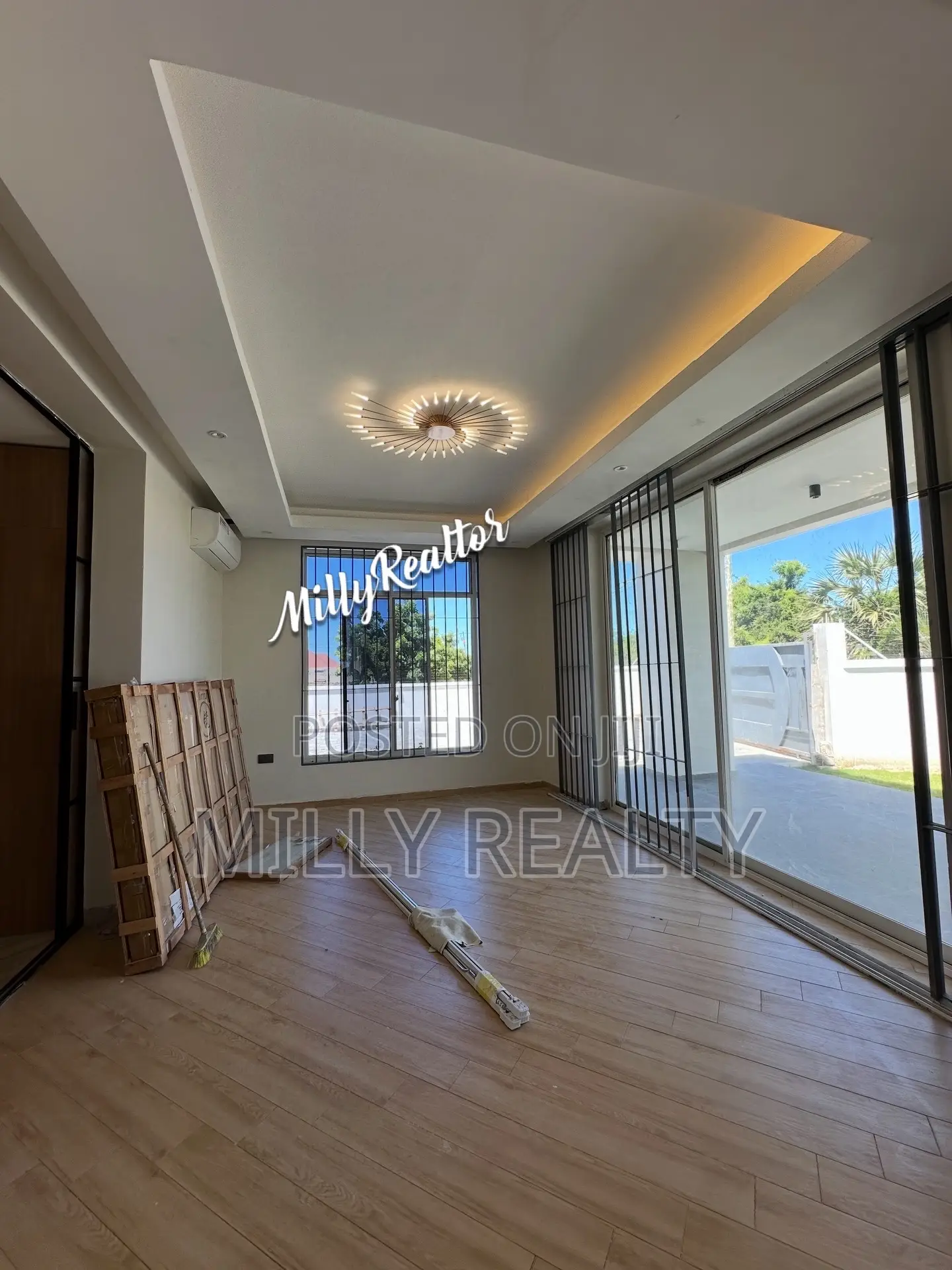 7bdrm House in Mbezi Beach Ramada for sale