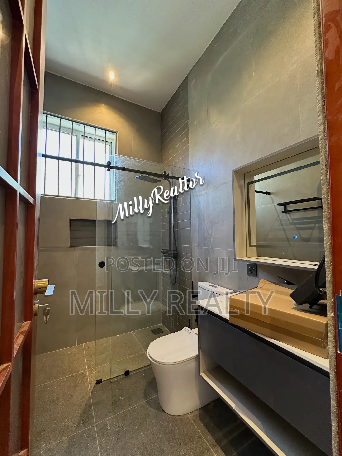 7bdrm House in Mbezi Beach Ramada for sale