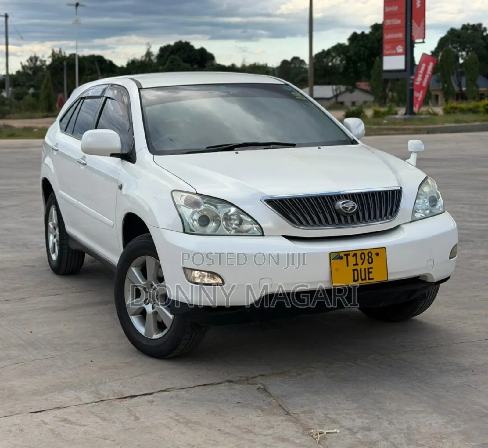 Toyota Harrier 2.4 2005 White