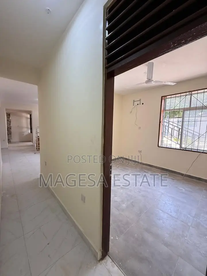 4bdrm Apartment in Masaki for rent