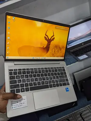 New Laptop HP ProBook 440 8GB Intel Core i5 SSD 256GB