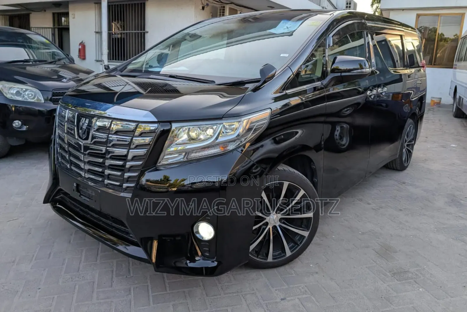 Toyota Alphard 2016 Purple