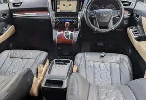 Toyota Alphard 2016 Purple