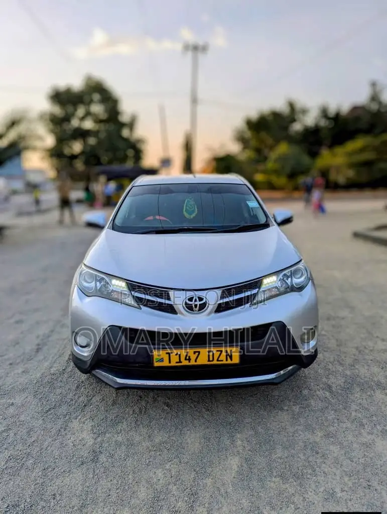 Toyota RAV4 2013 Silver