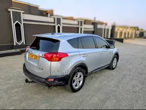 Toyota RAV4 2013 Silver